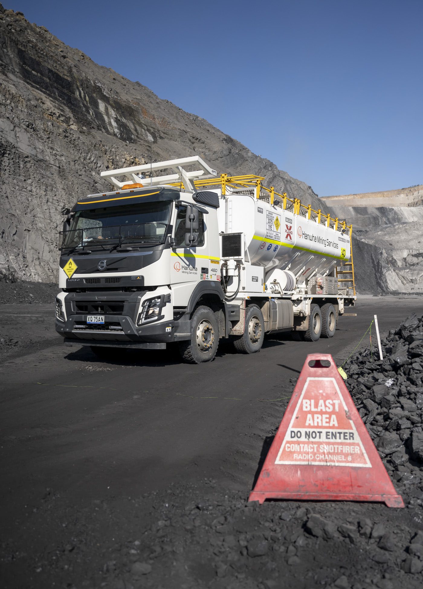 Hanwha_Gavin-Jowitt-013 Industrial photography by Gavin Jowitt - Sydney photographer