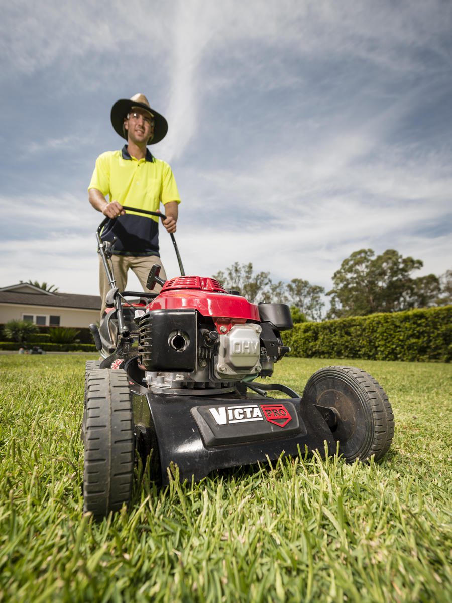 Victa_Gavin-Jowitt-014 Product photography by Gavin Jowitt - Sydney photographer